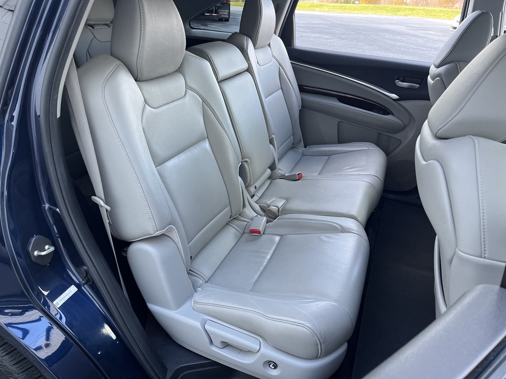2017 Acura MDX Image 17