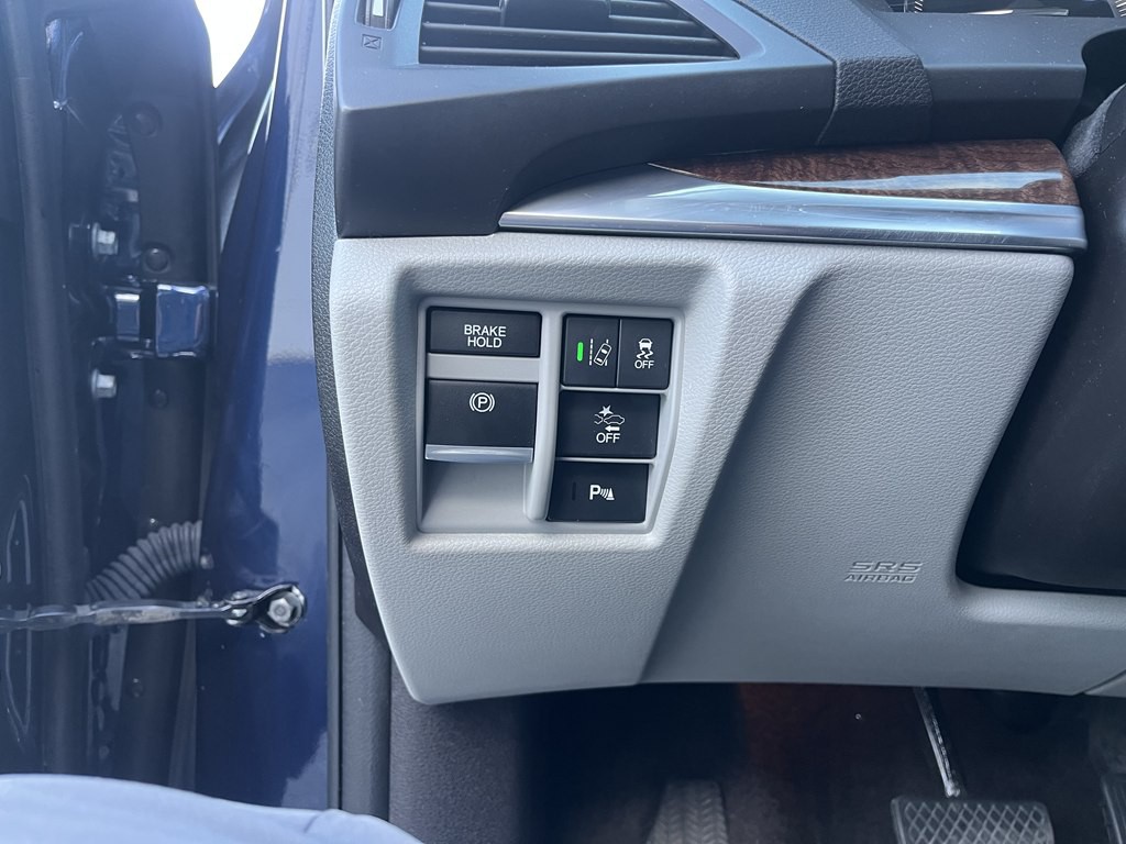 2017 Acura MDX Image 25