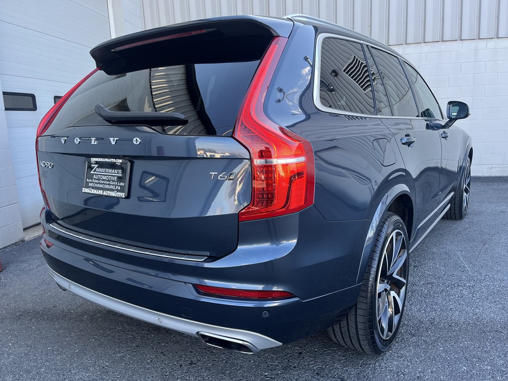 2021 Volvo XC90 Image 3