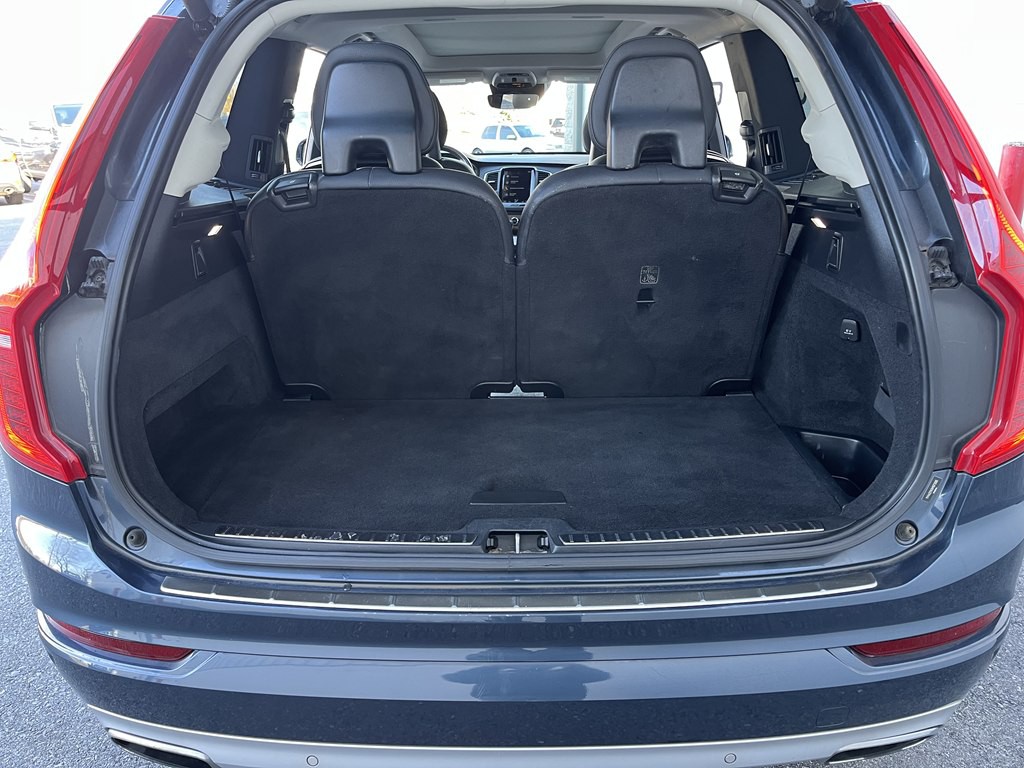 2021 Volvo XC90 Image 19
