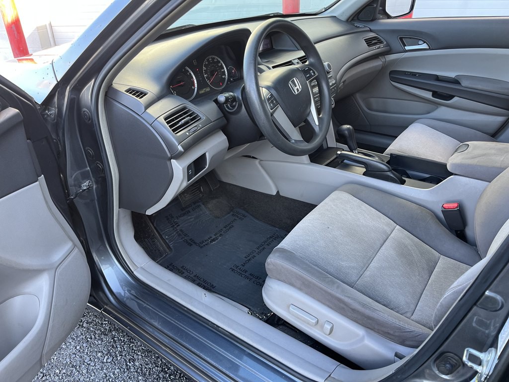 2009 Honda Accord Image 12