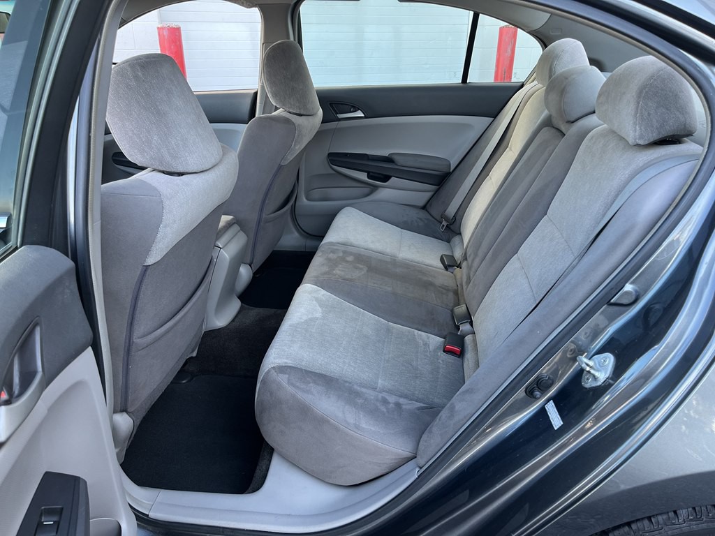 2009 Honda Accord Image 15