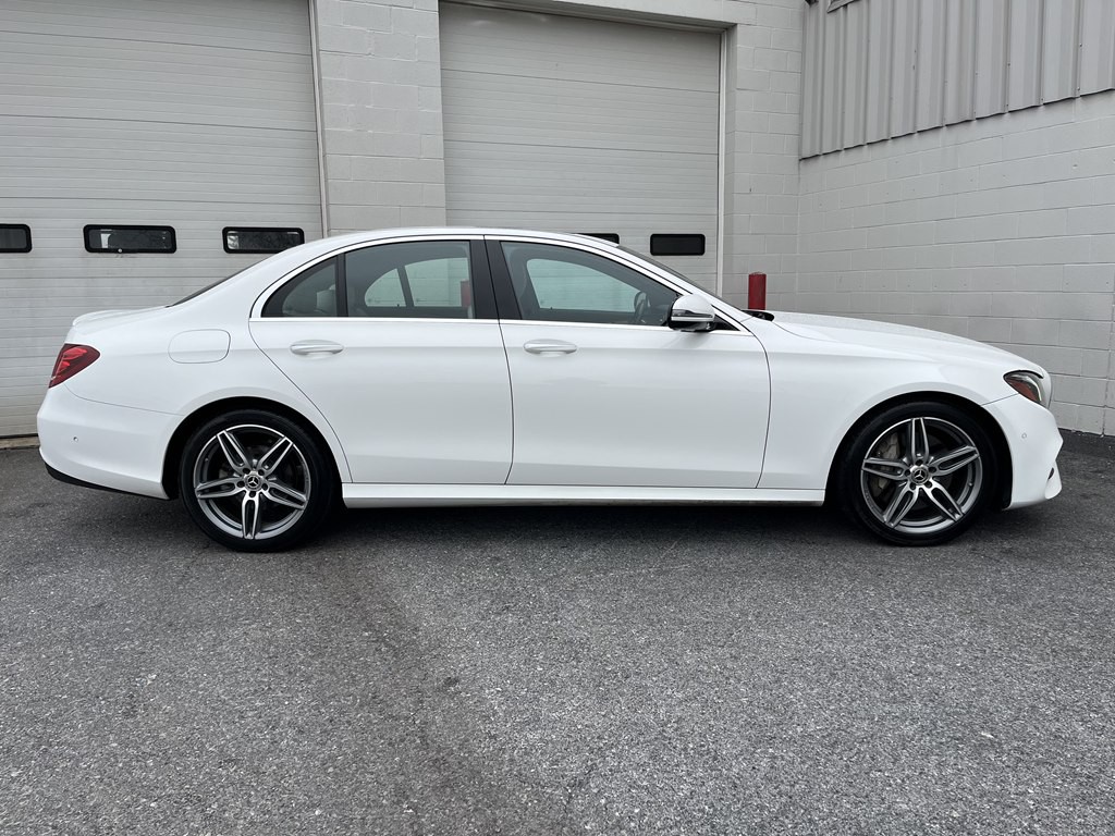 2018 Mercedes-Benz E-Class Image 2