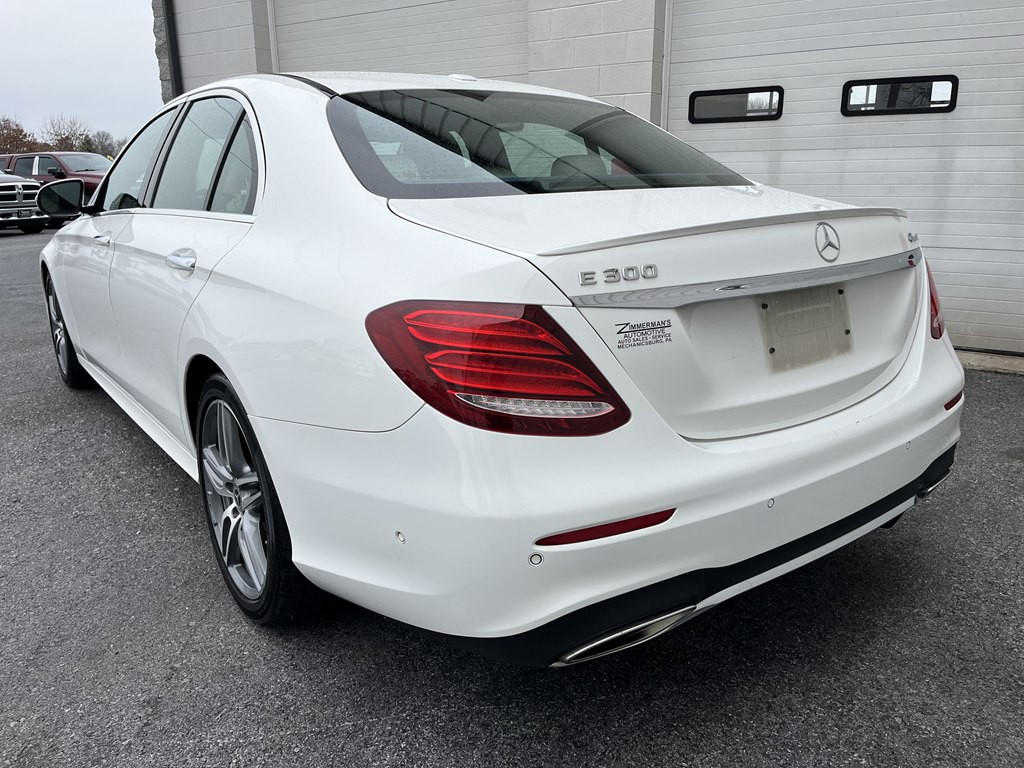 2018 Mercedes-Benz E-Class Image 5