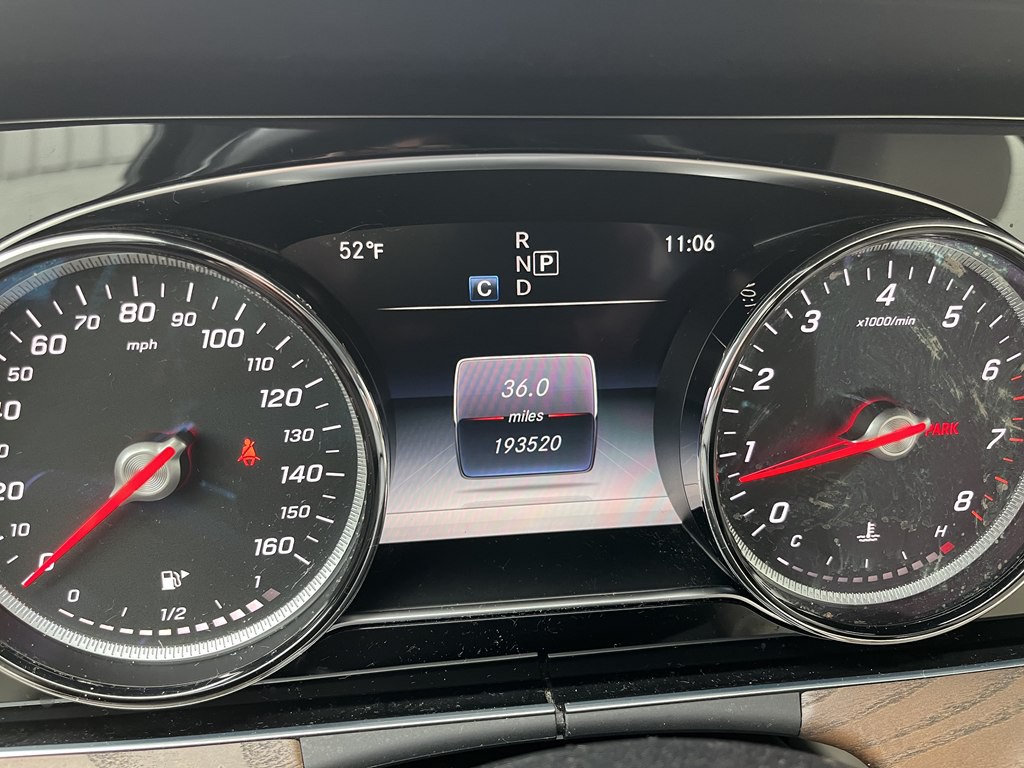 2018 Mercedes-Benz E-Class Image 10