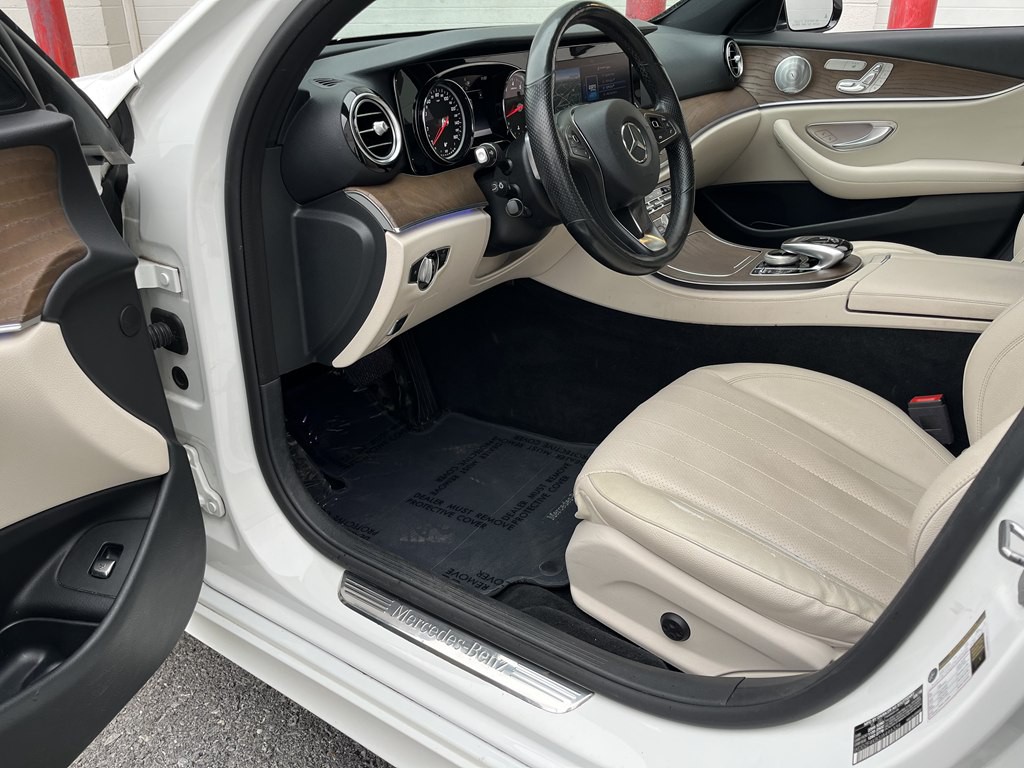 2018 Mercedes-Benz E-Class Image 14