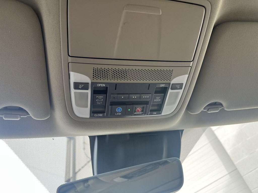 2017 Acura MDX Image 33