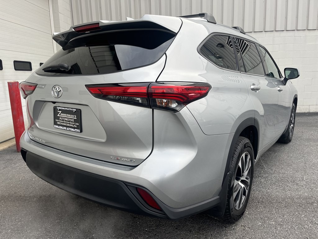 2021 Toyota Highlander Image 3