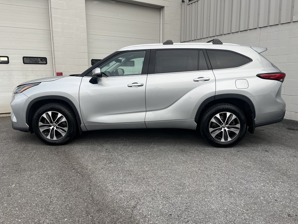 2021 Toyota Highlander Image 6