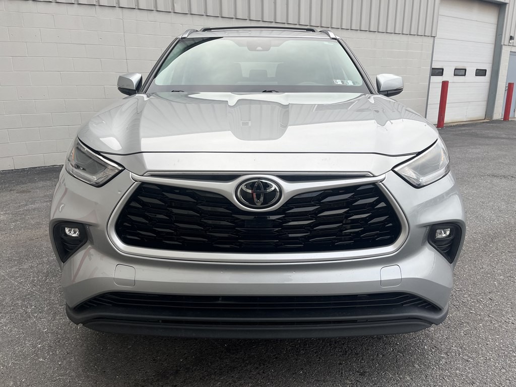 2021 Toyota Highlander Image 8