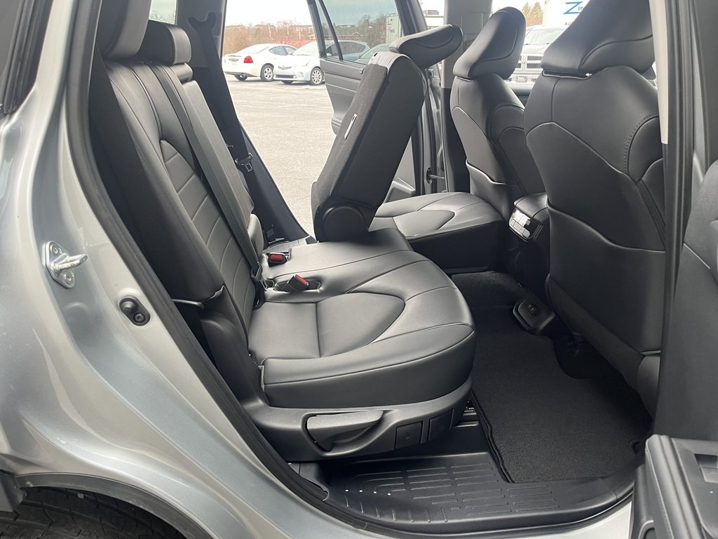 2021 Toyota Highlander Image 17