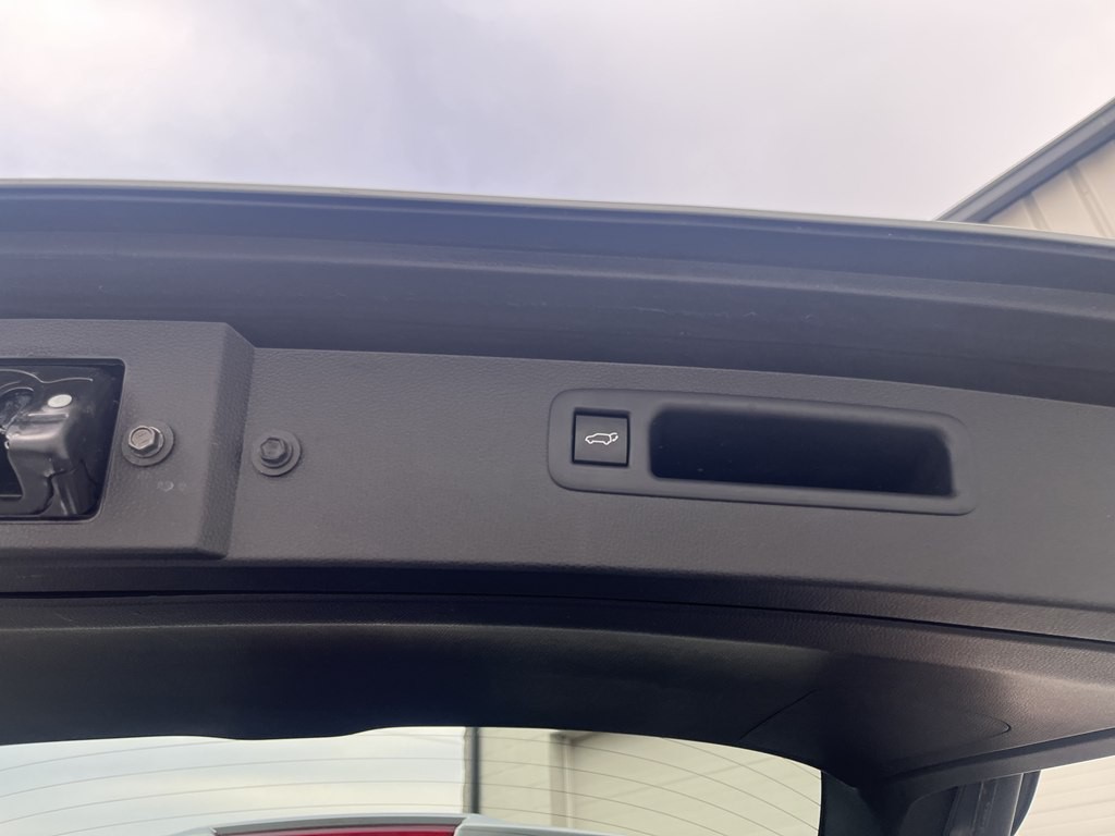 2021 Toyota Highlander Image 20