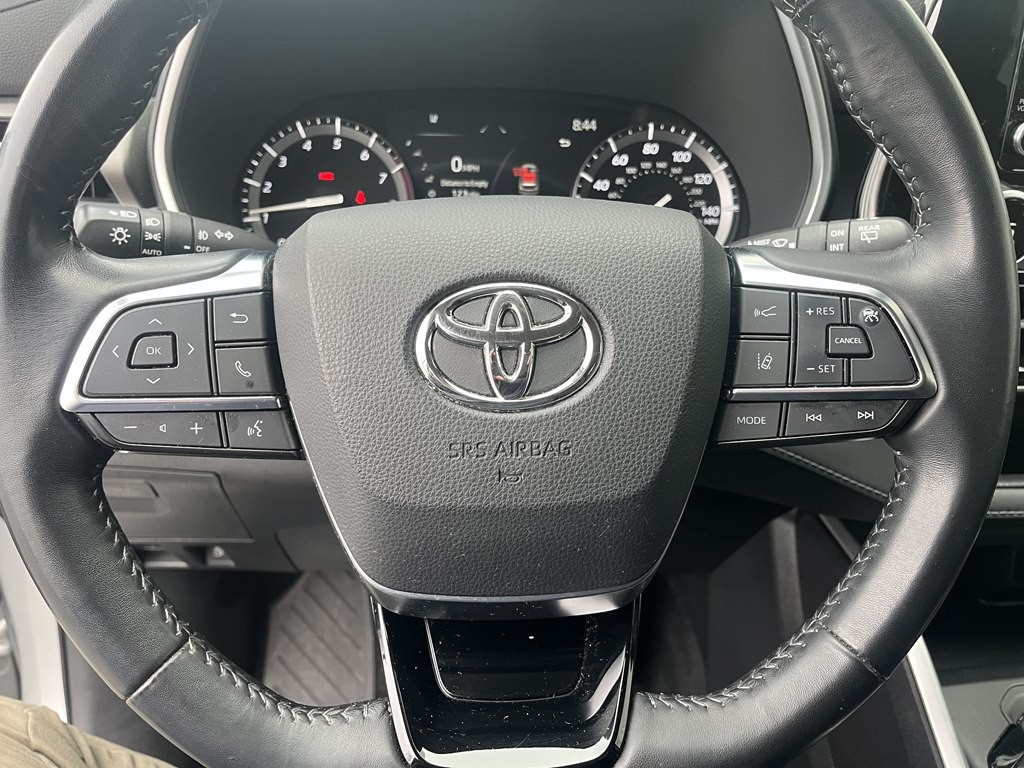 2021 Toyota Highlander Image 28