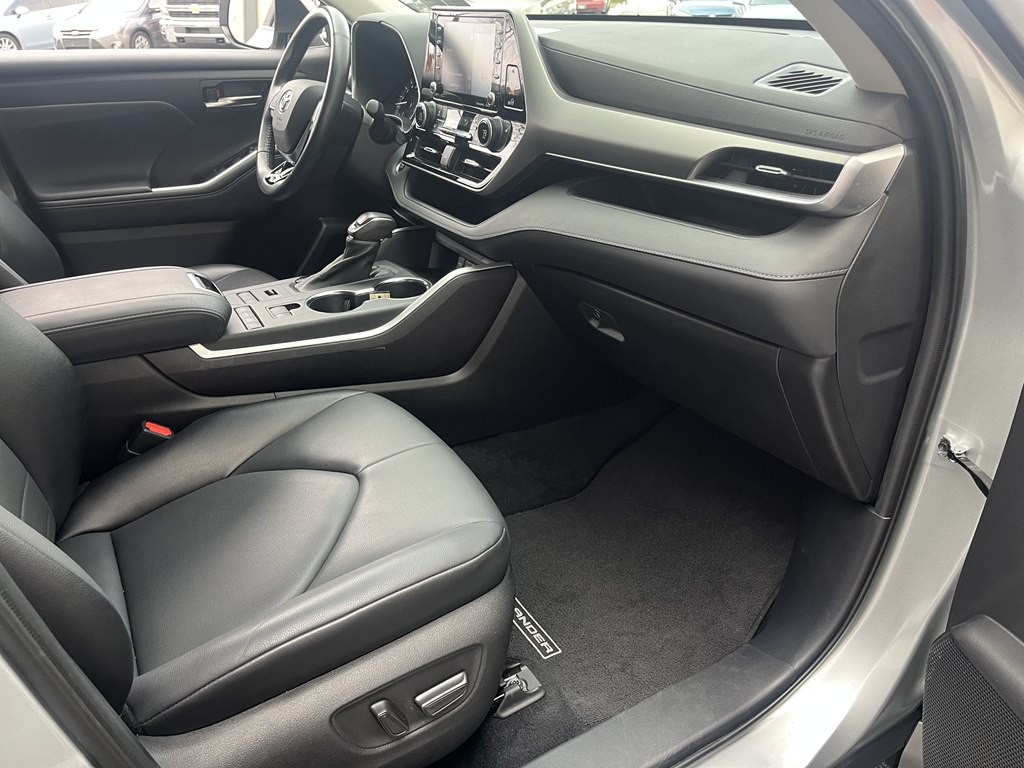 2021 Toyota Highlander Image 15