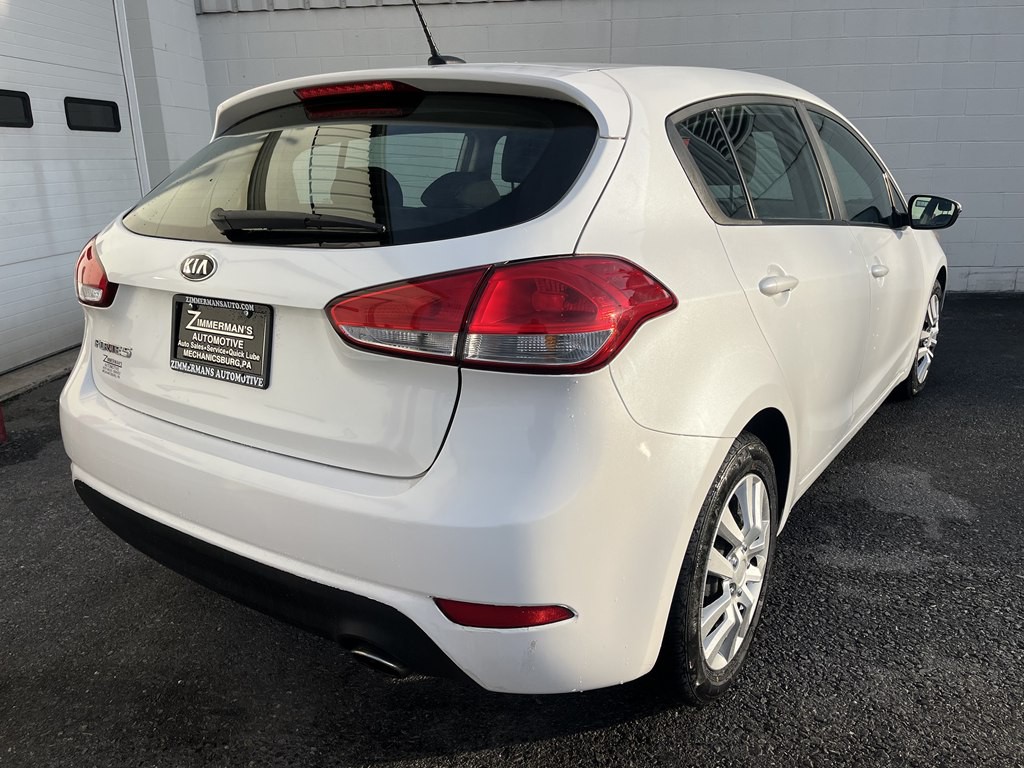 2016 Kia Forte Image 3