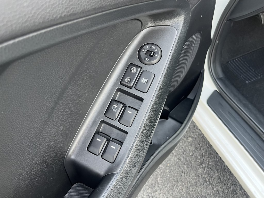 2016 Kia Forte Image 18