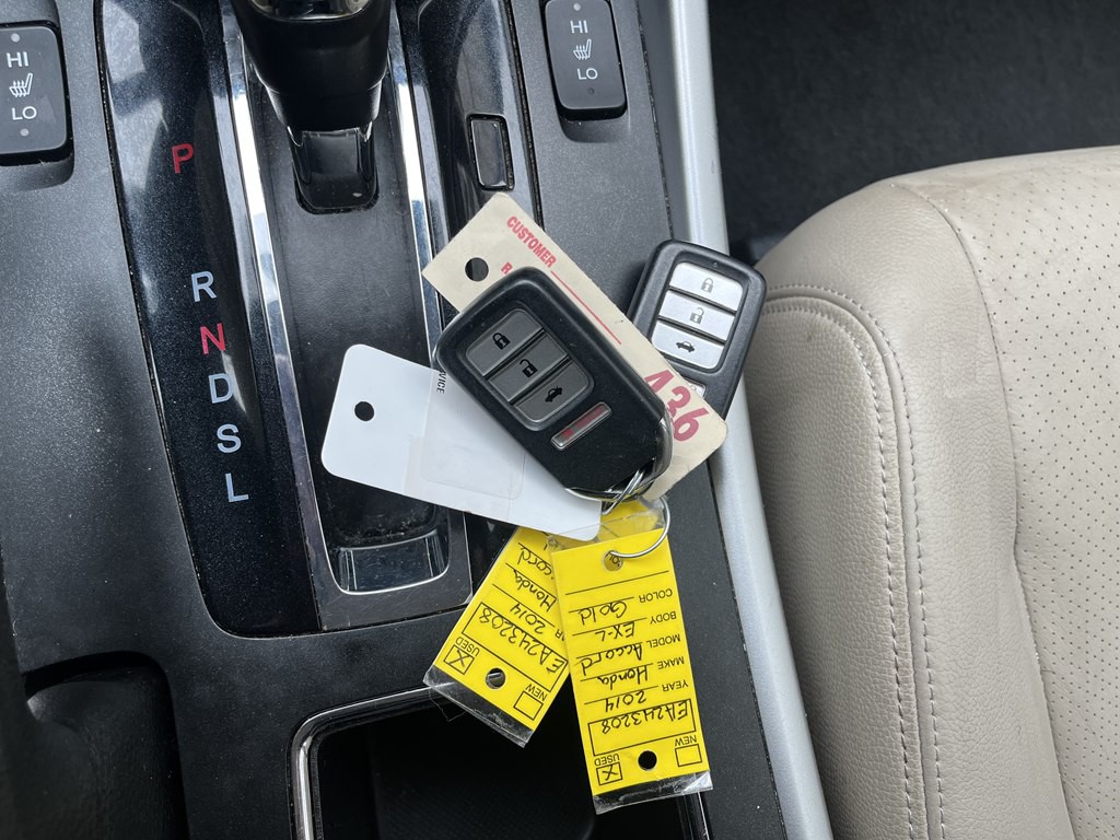 2014 Honda Accord Image 26