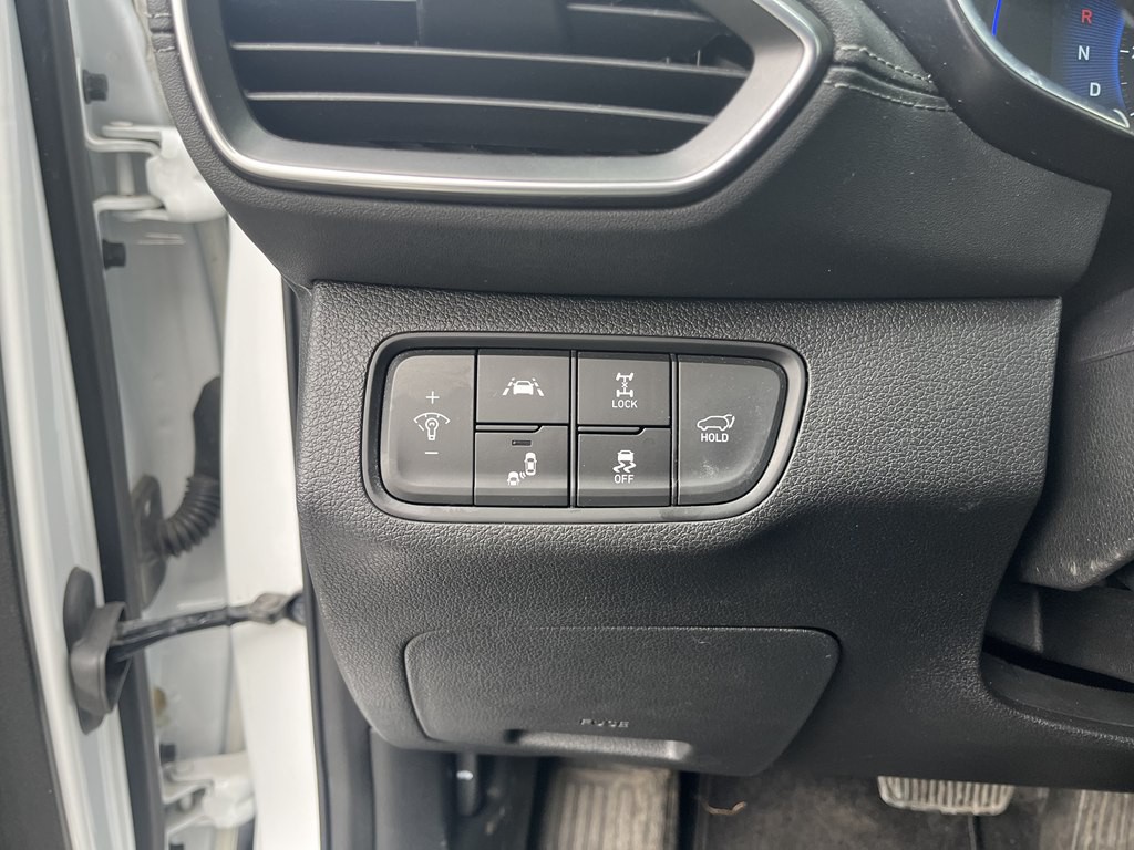 2019 Hyundai Santa Fe Image 25