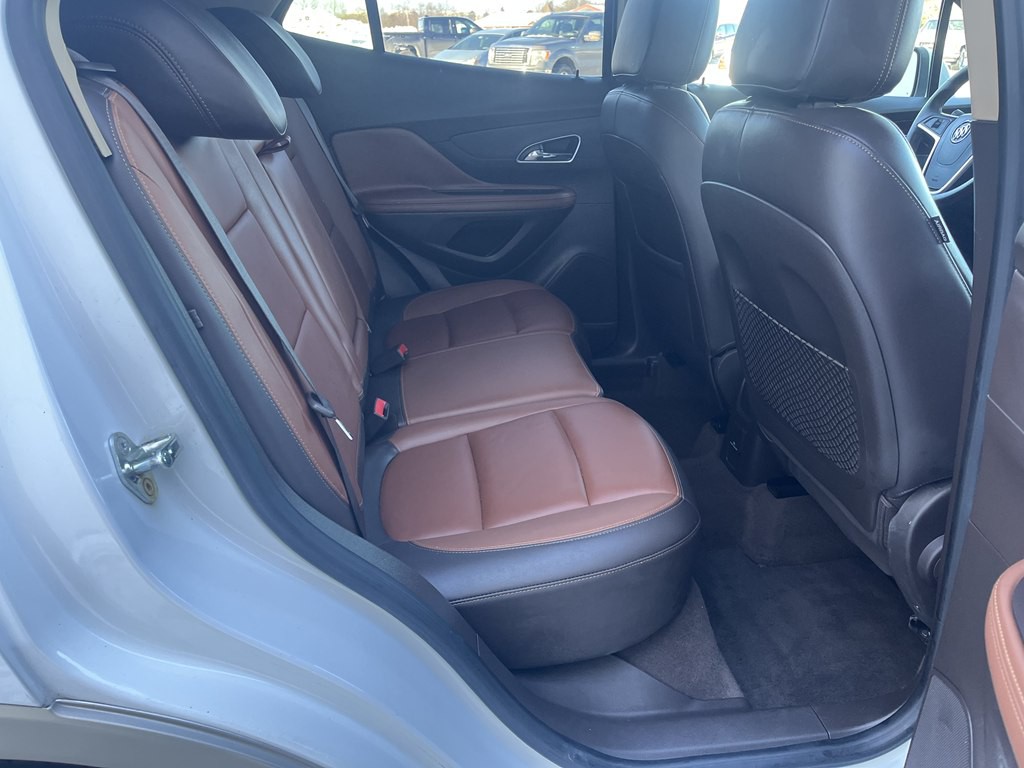 2015 Buick Enclave Image 16