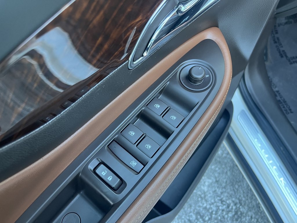 2015 Buick Enclave Image 21