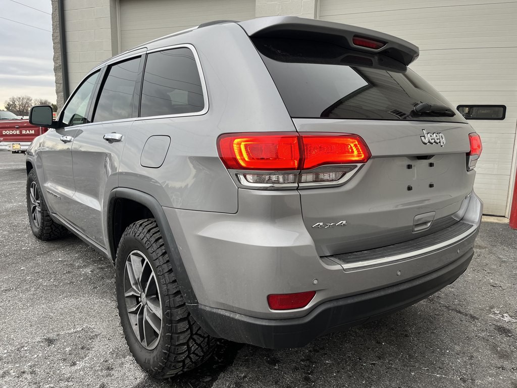 2017 Jeep Grand Cherokee Image 5