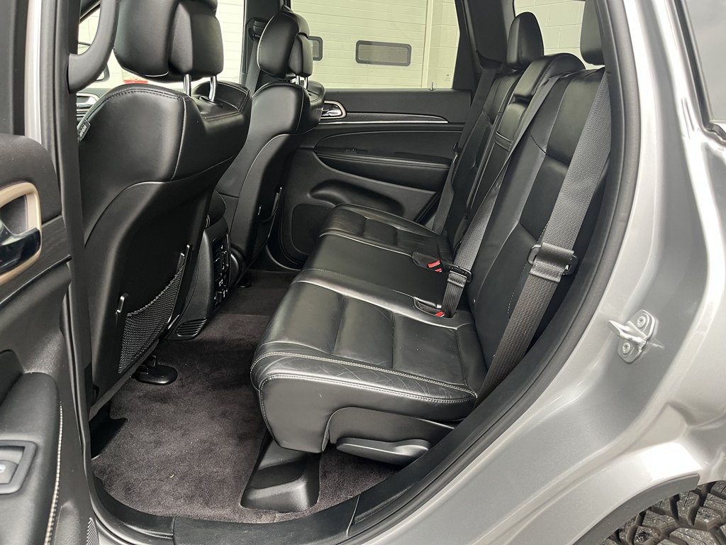 2017 Jeep Grand Cherokee Image 14