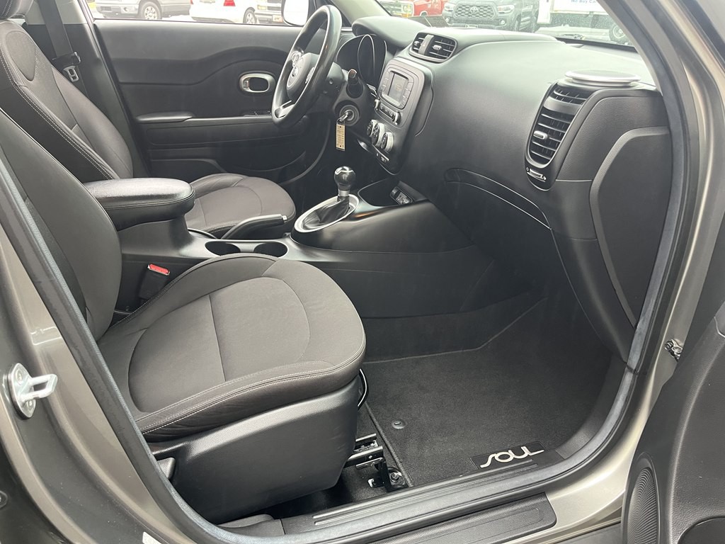 2016 Kia Soul Image 14