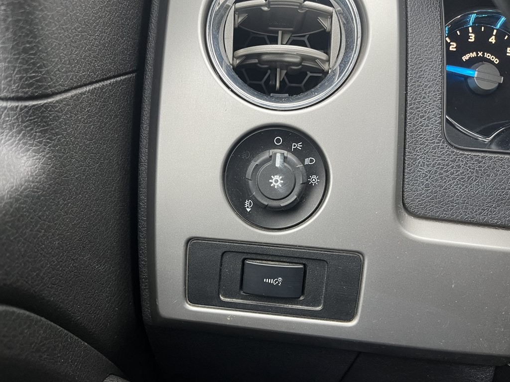 2013 Ford F-150 Image 25