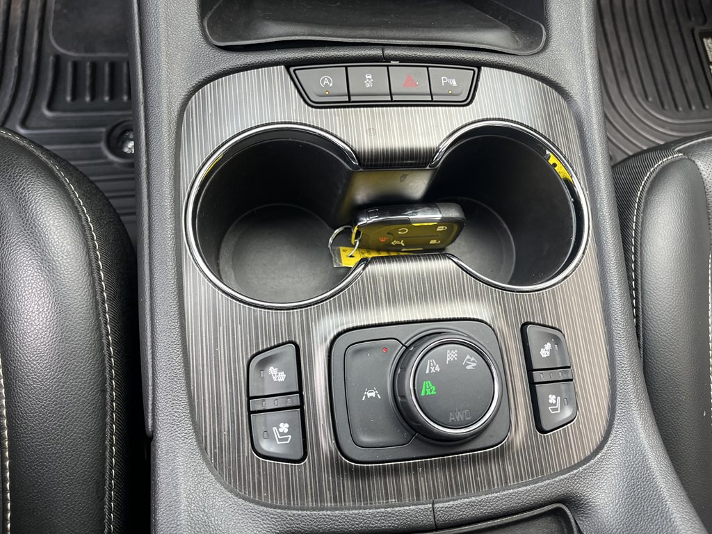 2021 GMC Acadia Image 31