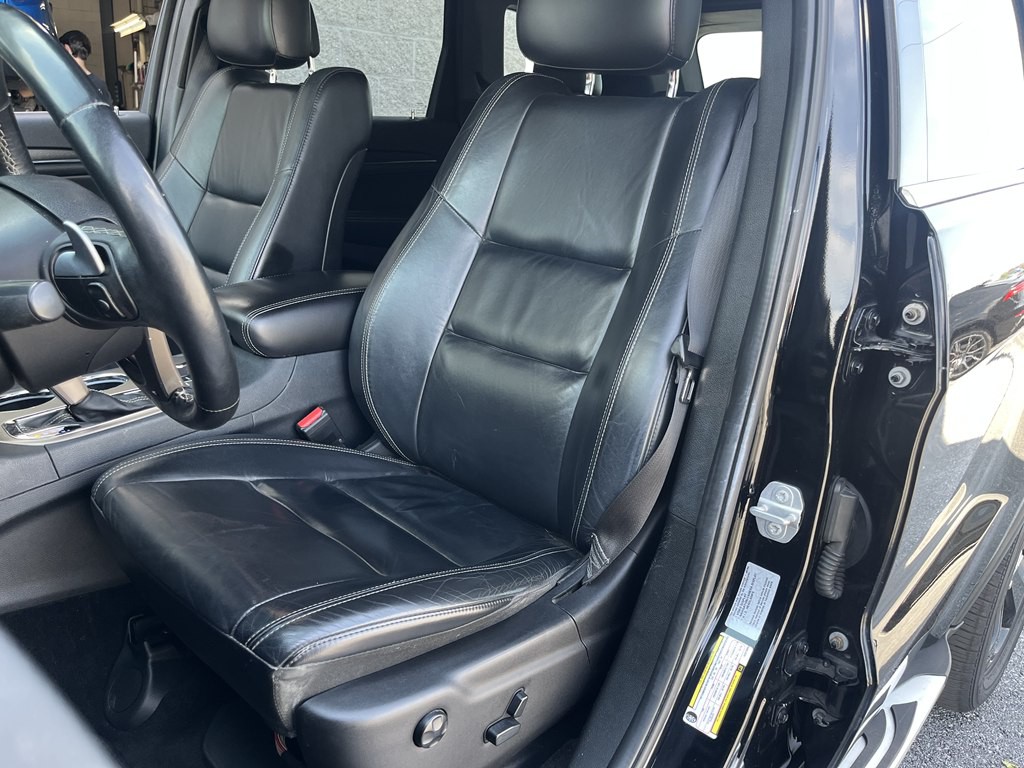 2017 Jeep Grand Cherokee Image 12
