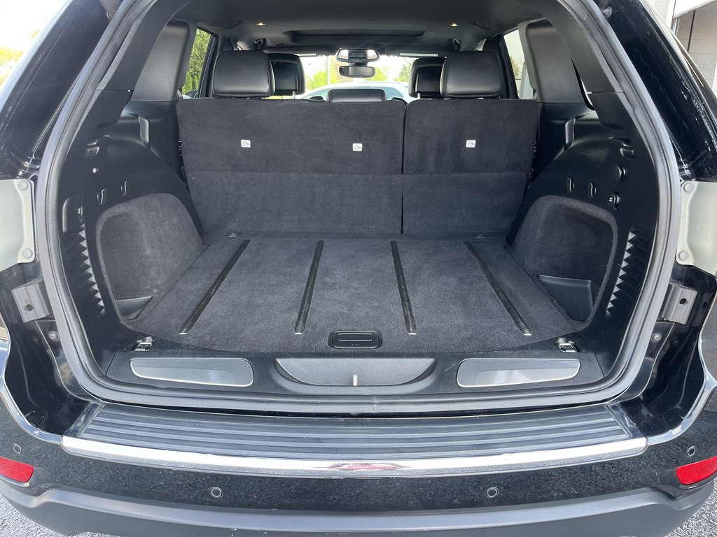 2017 Jeep Grand Cherokee Image 18