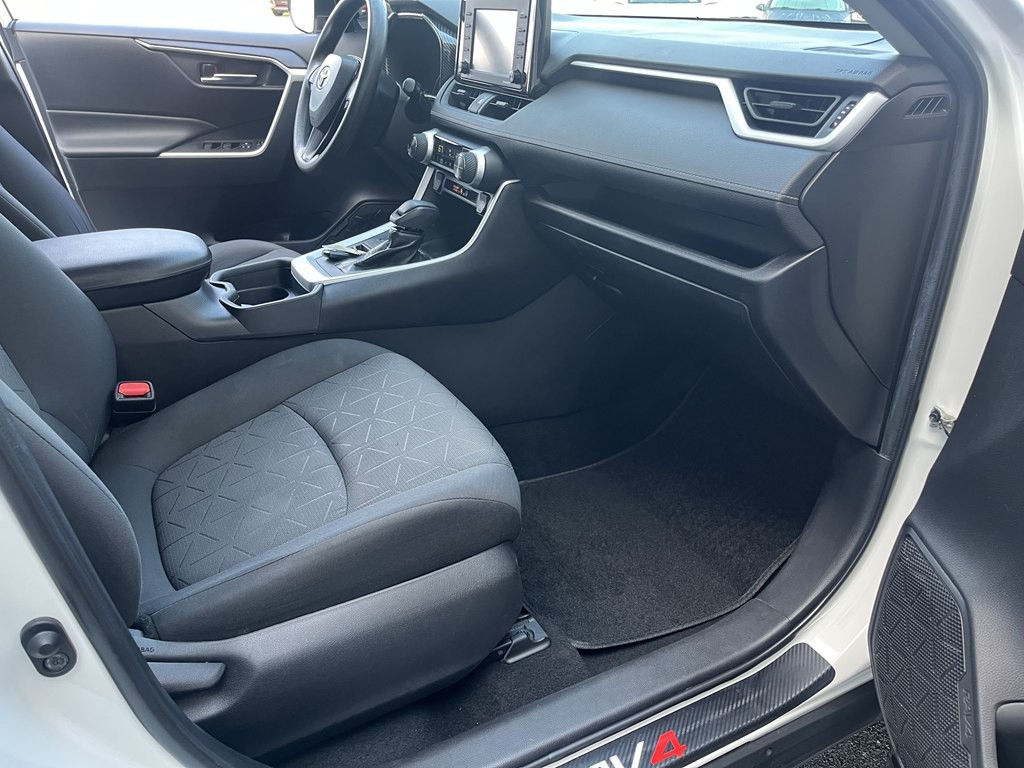 2020 Toyota Rav4 Image 14