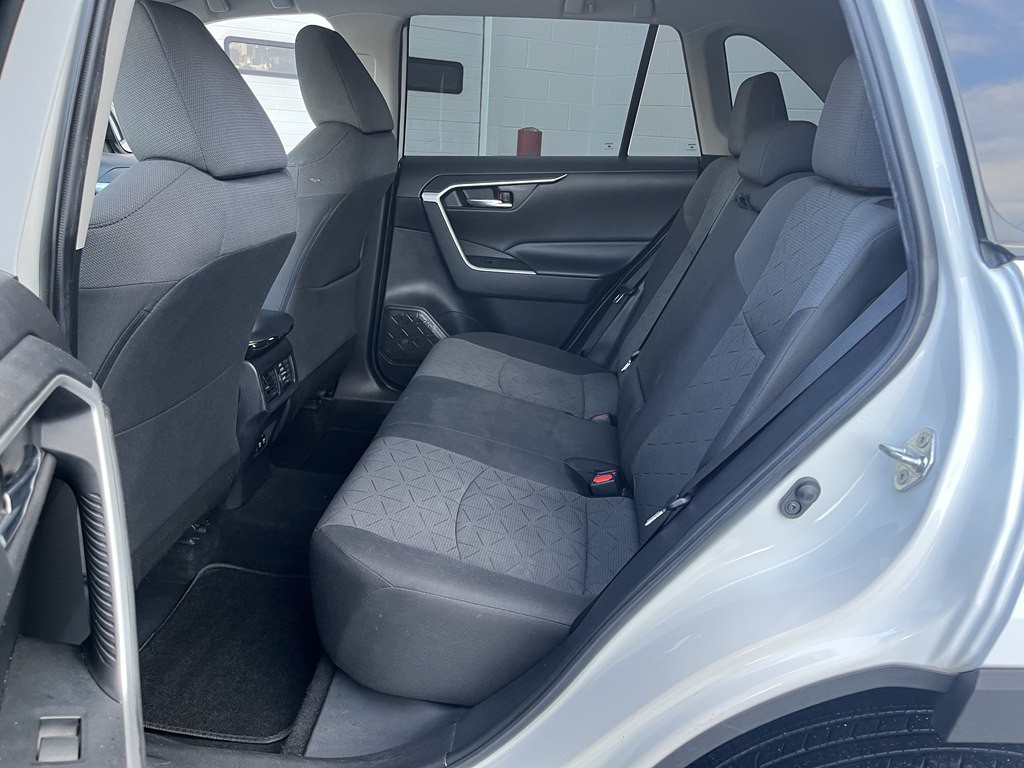 2020 Toyota Rav4 Image 15