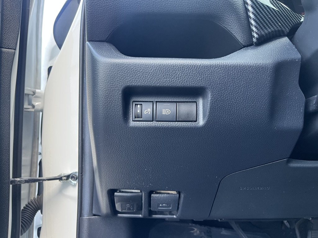 2020 Toyota Rav4 Image 22