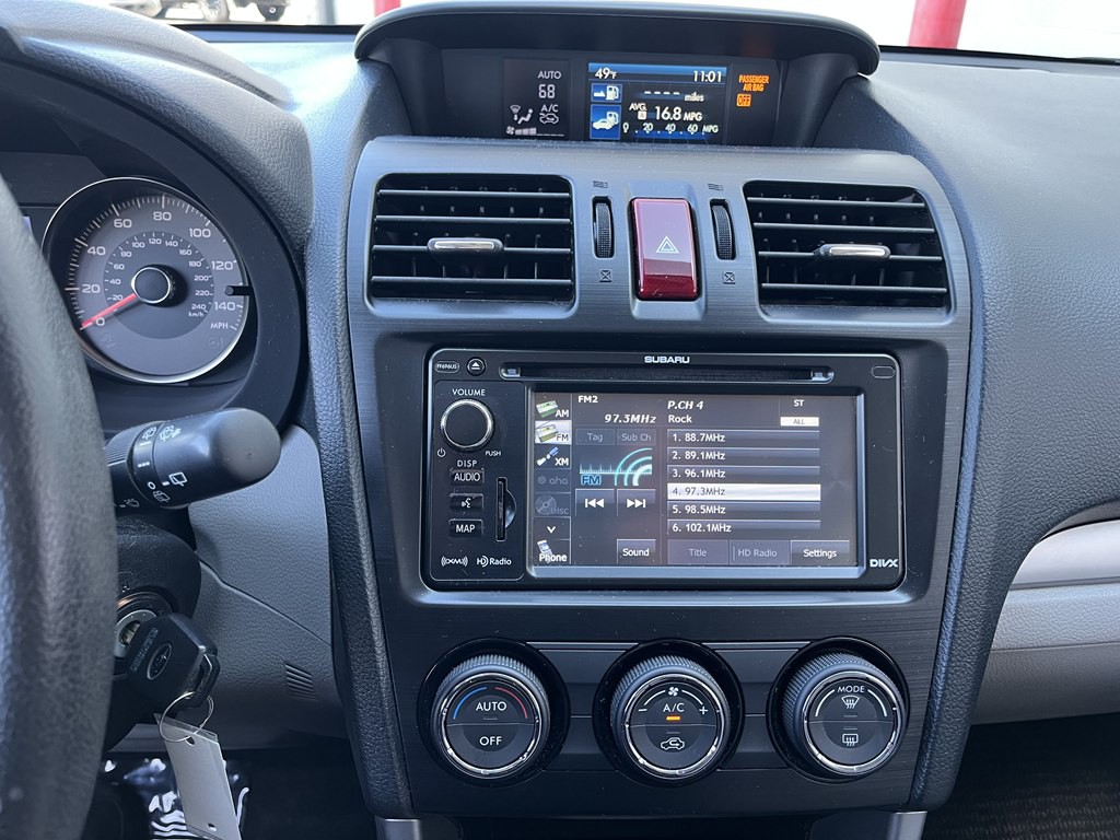 2015 Subaru Forester Image 11