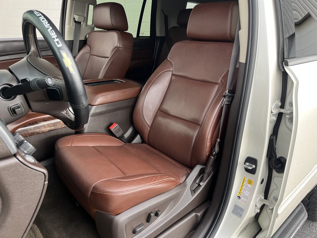 2015 Chevrolet Tahoe Image 12