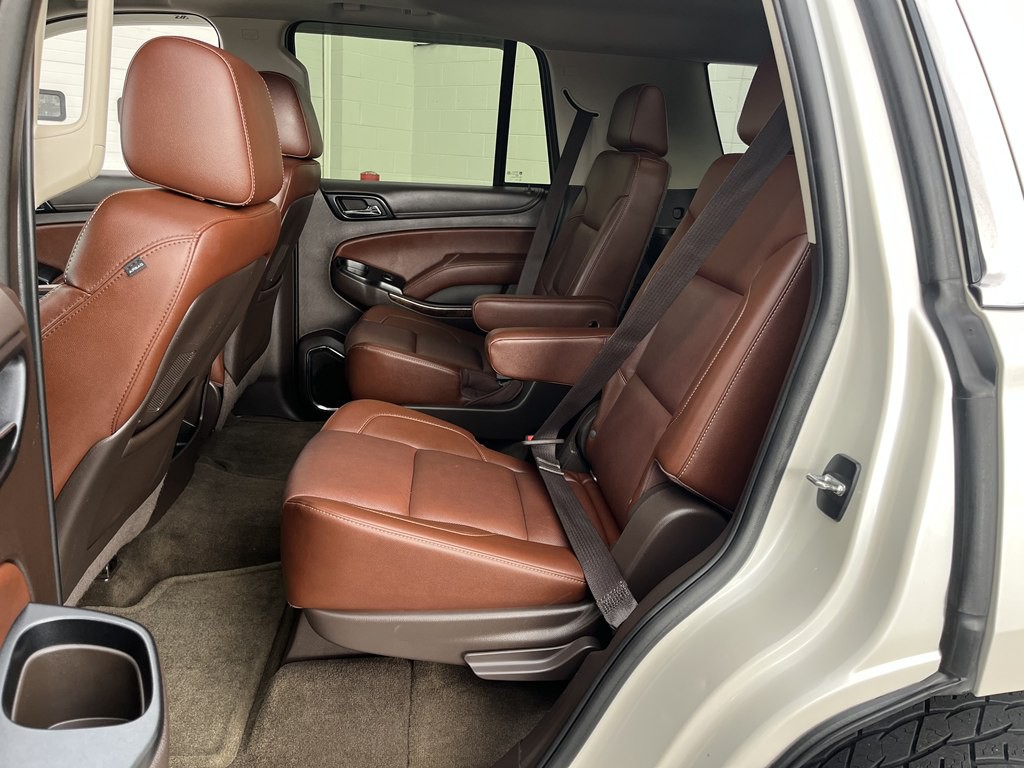 2015 Chevrolet Tahoe Image 16
