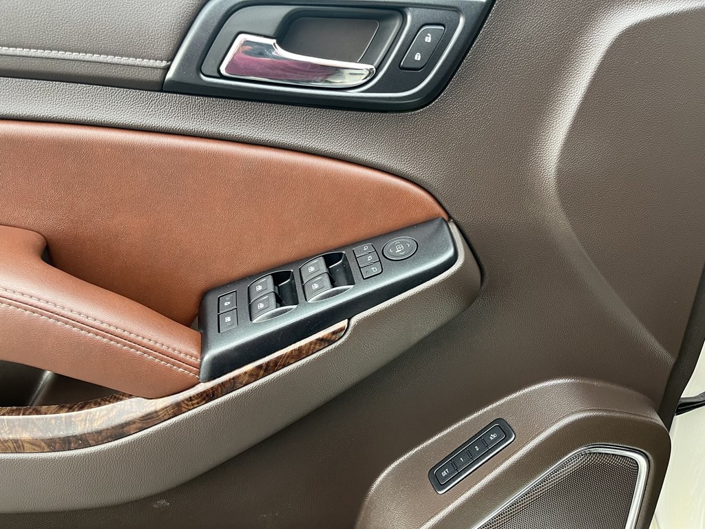 2015 Chevrolet Tahoe Image 25