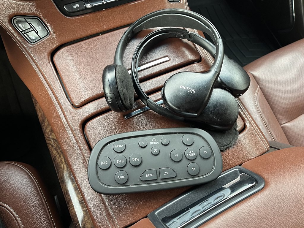 2015 Chevrolet Tahoe Image 37