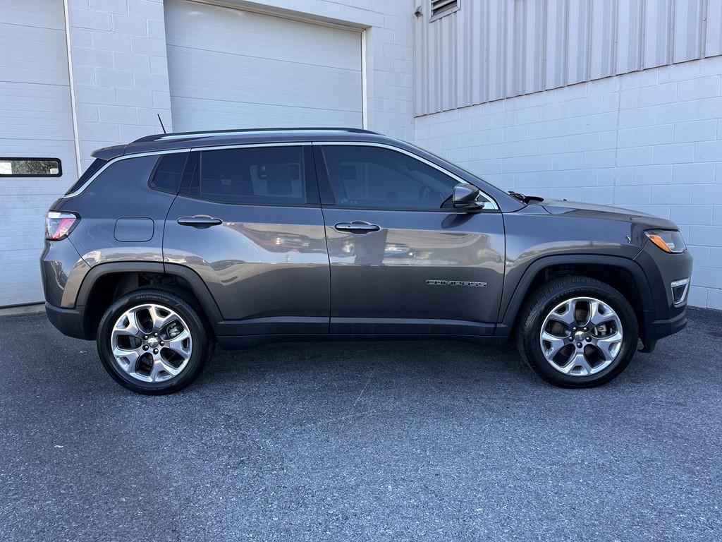 2021 Jeep Compass Image 2
