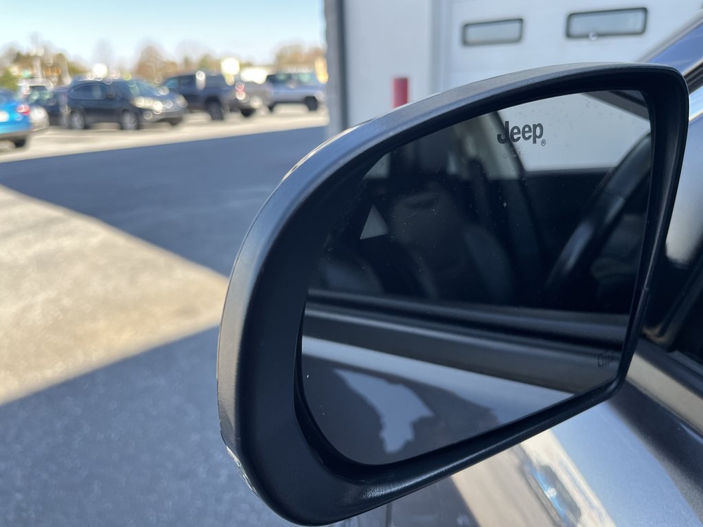 2021 Jeep Compass Image 21