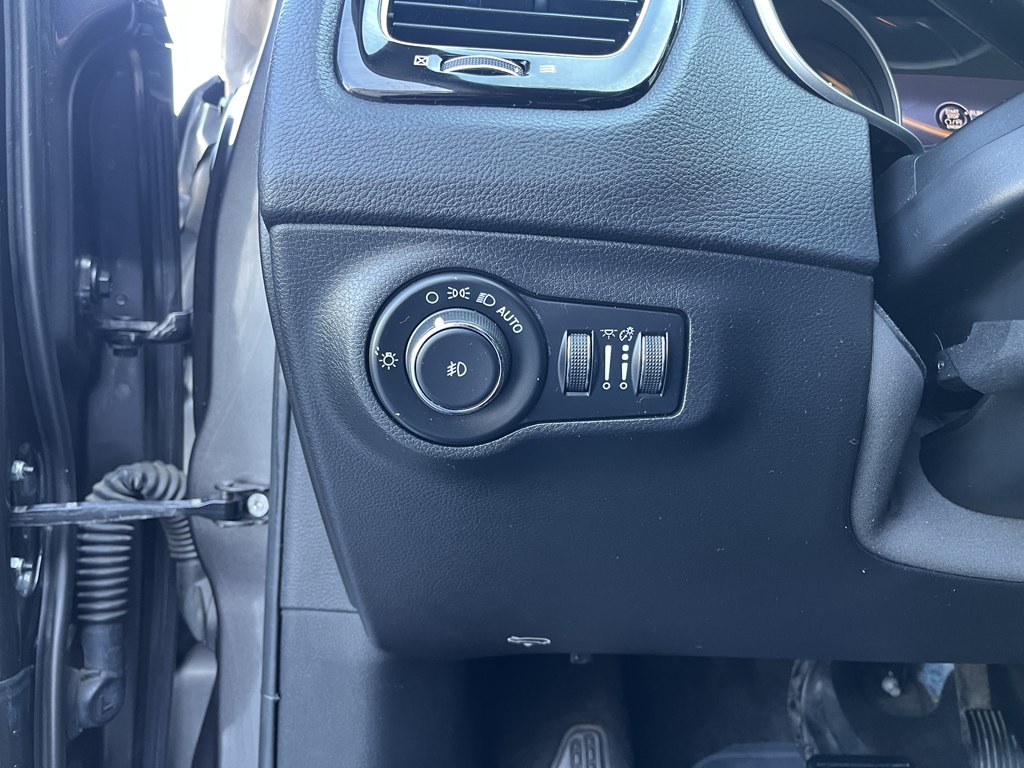 2021 Jeep Compass Image 24