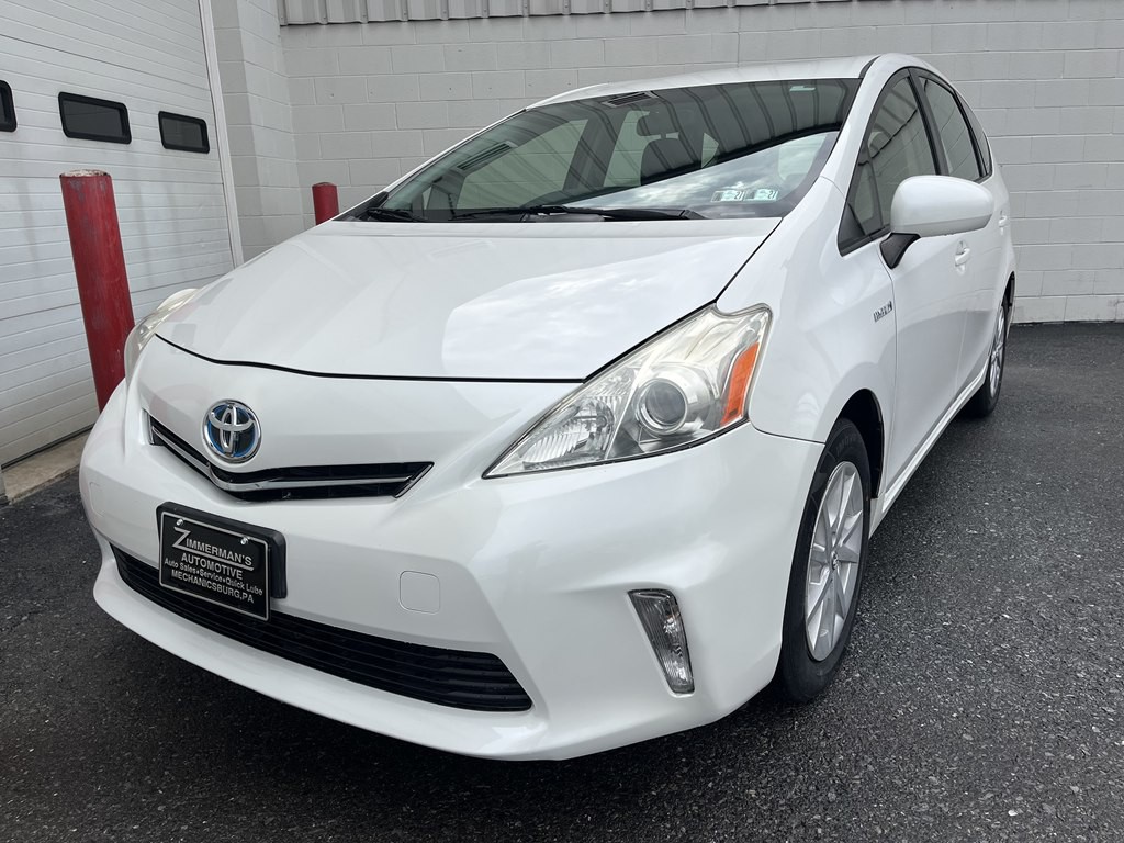 2013 Toyota Prius Image 7
