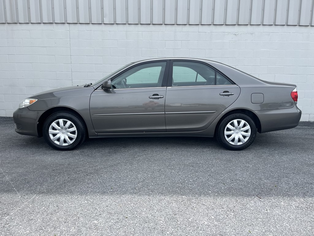 2005 Toyota Camry Image 7