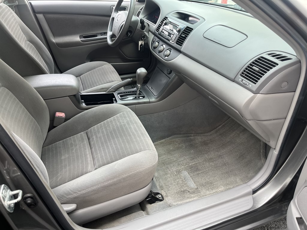 2005 Toyota Camry Image 14