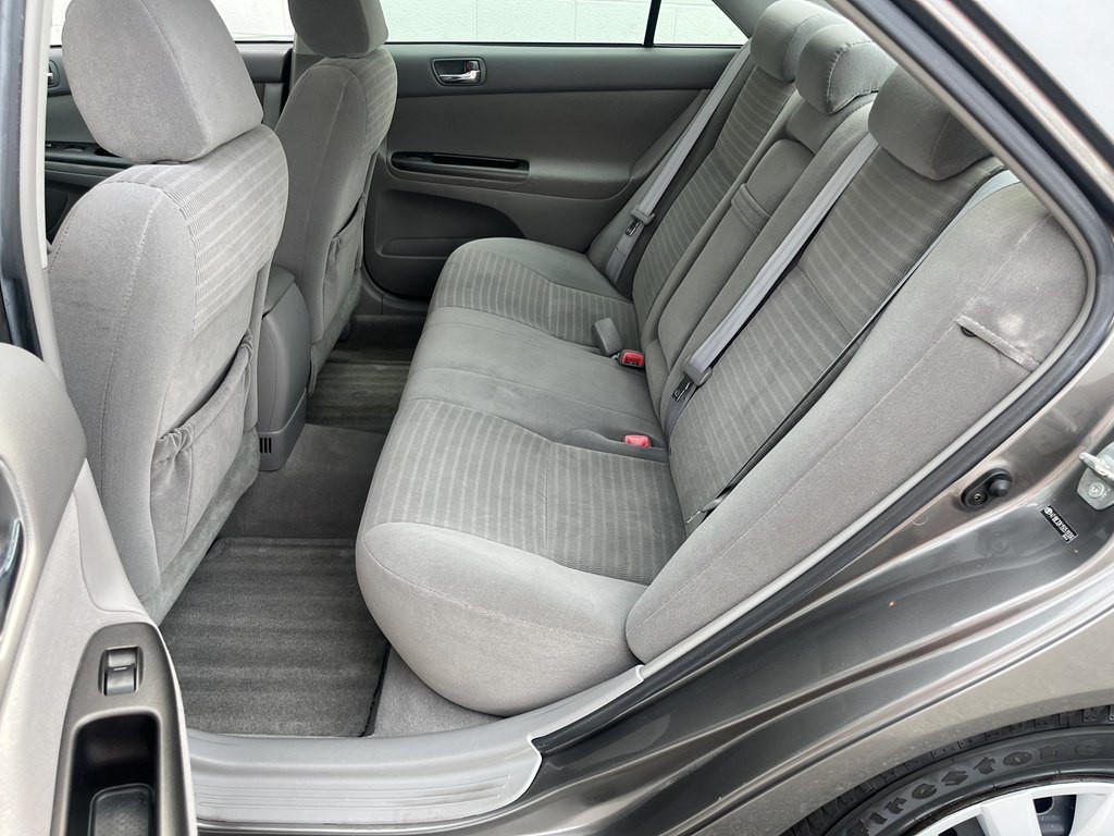 2005 Toyota Camry Image 15