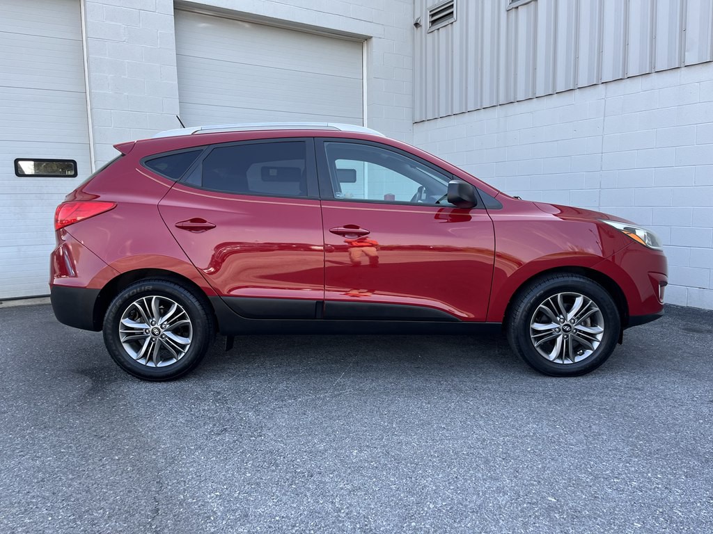 2015 Hyundai Tucson Image 2