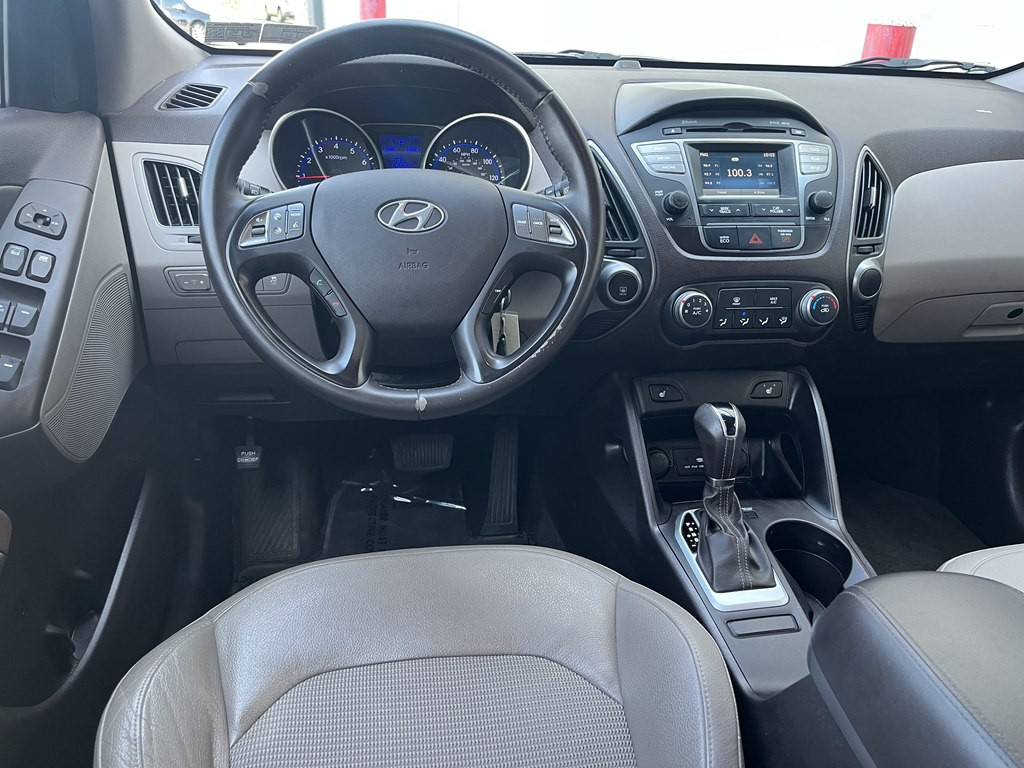 2015 Hyundai Tucson Image 11