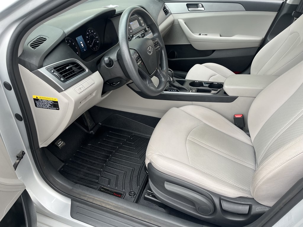 2015 Hyundai Sonata Image 12