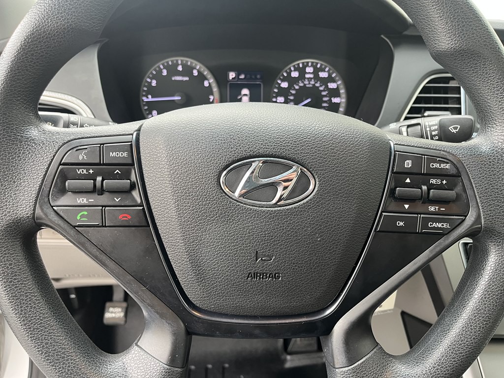 2015 Hyundai Sonata Image 19